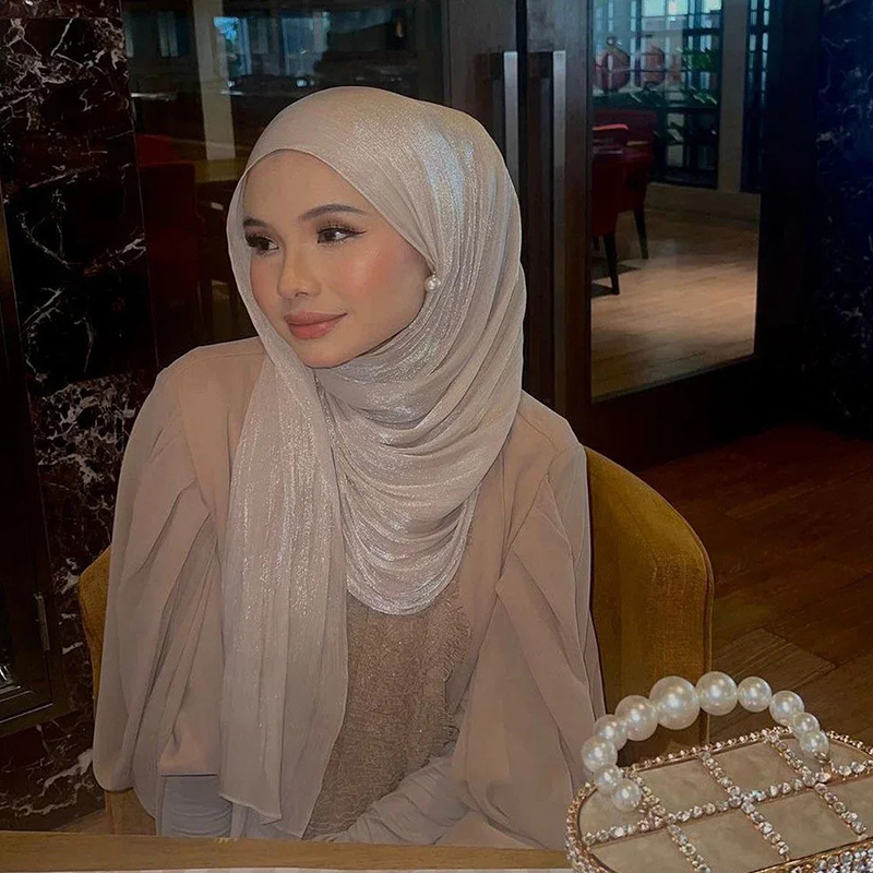 Nuevo Hijab de Seda Brillante  - Women'S Fashion Trends reseña y precio