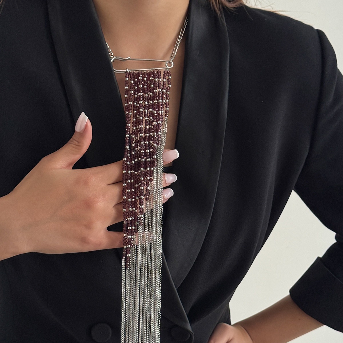 Broche de Cadena con Borlas Co - Women'S Fashion Trends reseña y precio