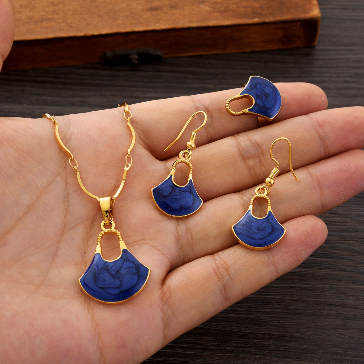 Conjunto de joyería de color d - Women Fashion Png reseña y precio